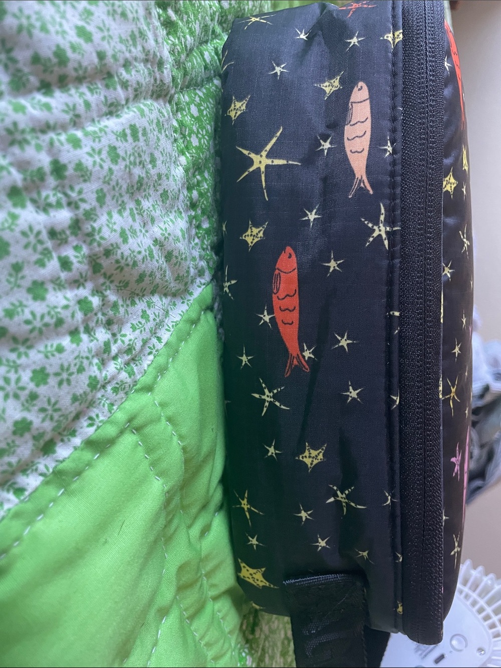 Baggu Puffy Lunch Box - Star Fish - Picture 5 of 7